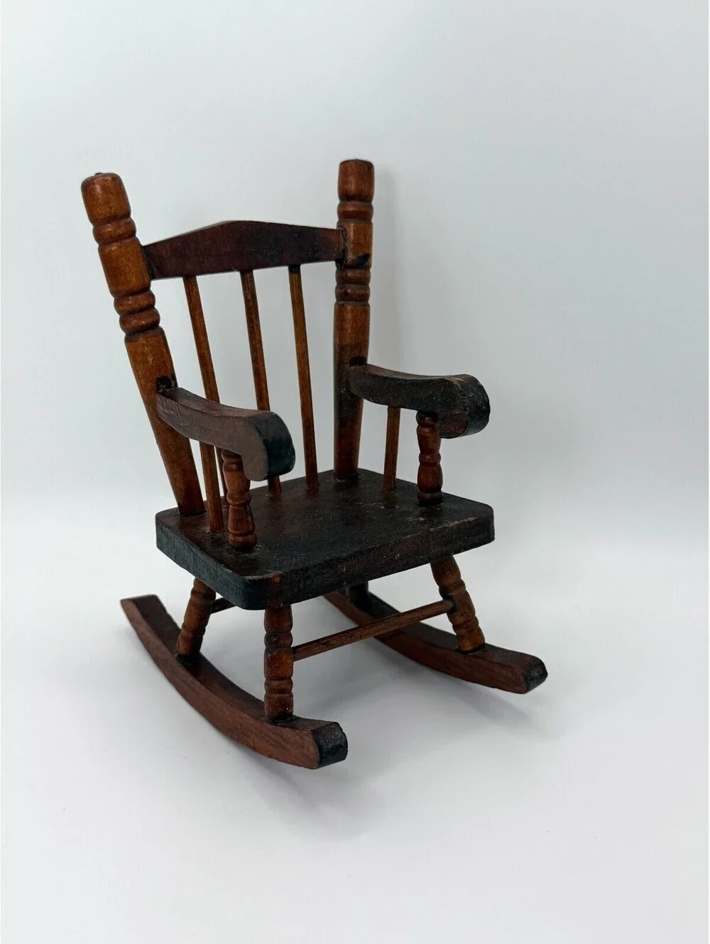 1:6 Vintage Wood Dollhouse Rocking Chair Spindle Back Miniature Furniture